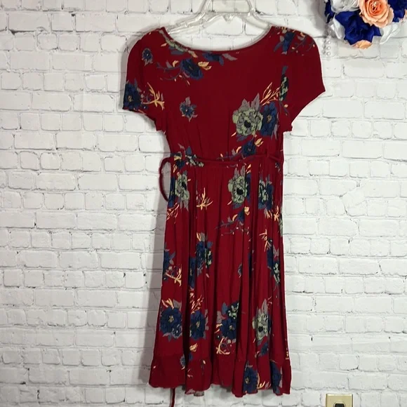 Patrons of Peace floral wrap dress - Picture 8 of 12